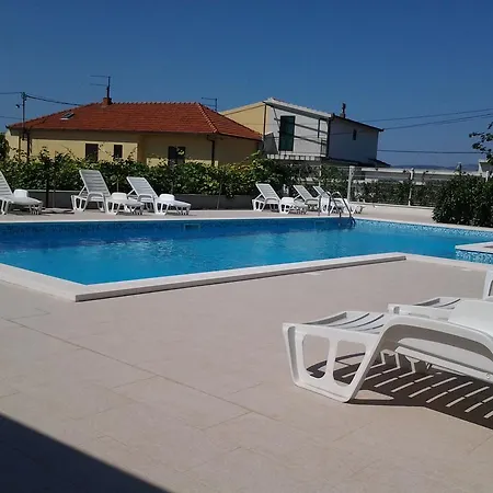 Zulim Lägenhet Trogir